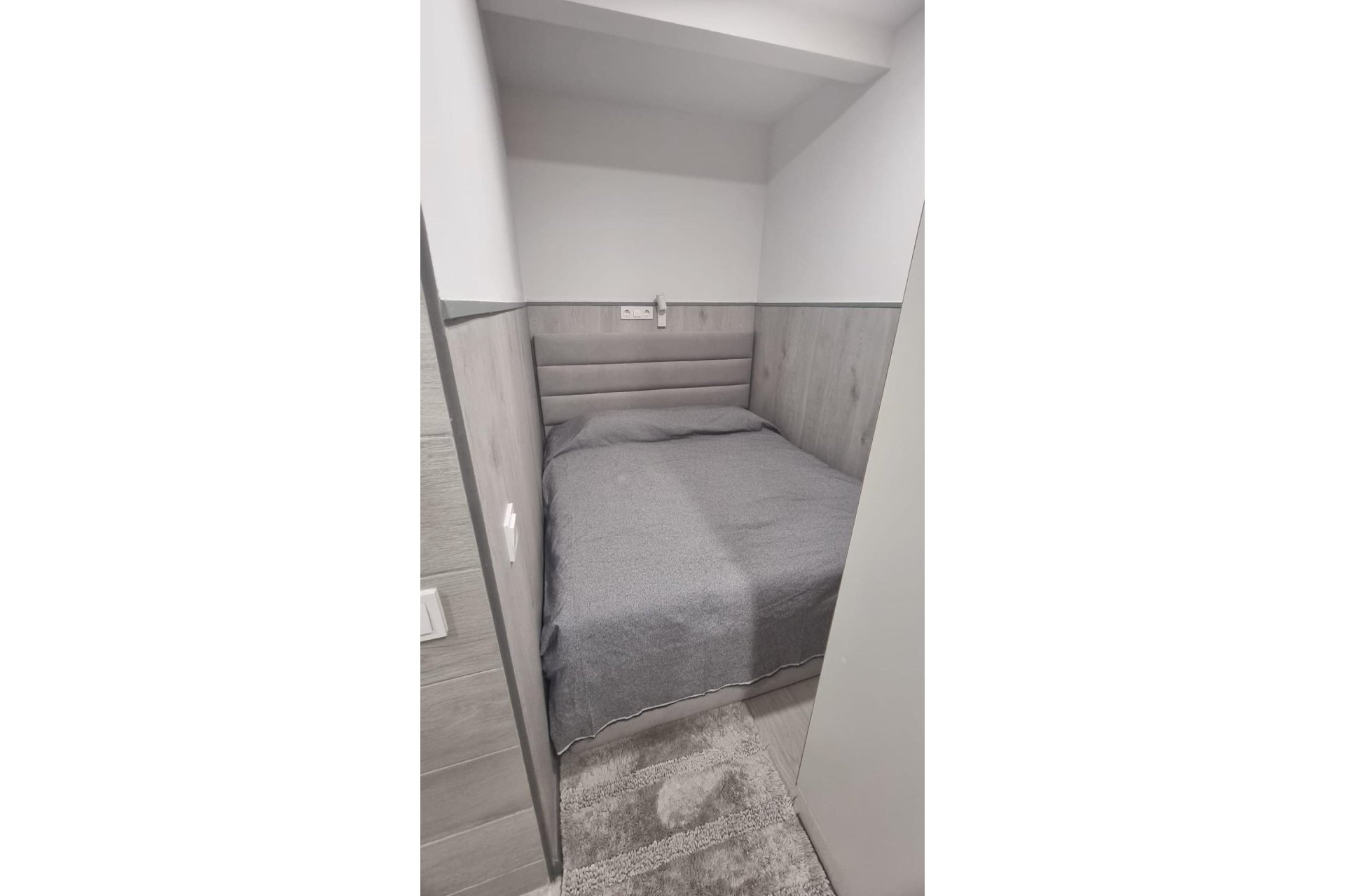 Revente - Appartement -
Torrevieja - Centro