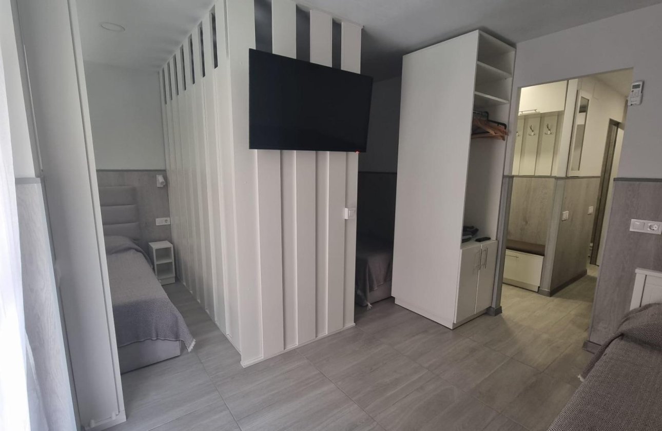 Revente - Appartement -
Torrevieja - Centro