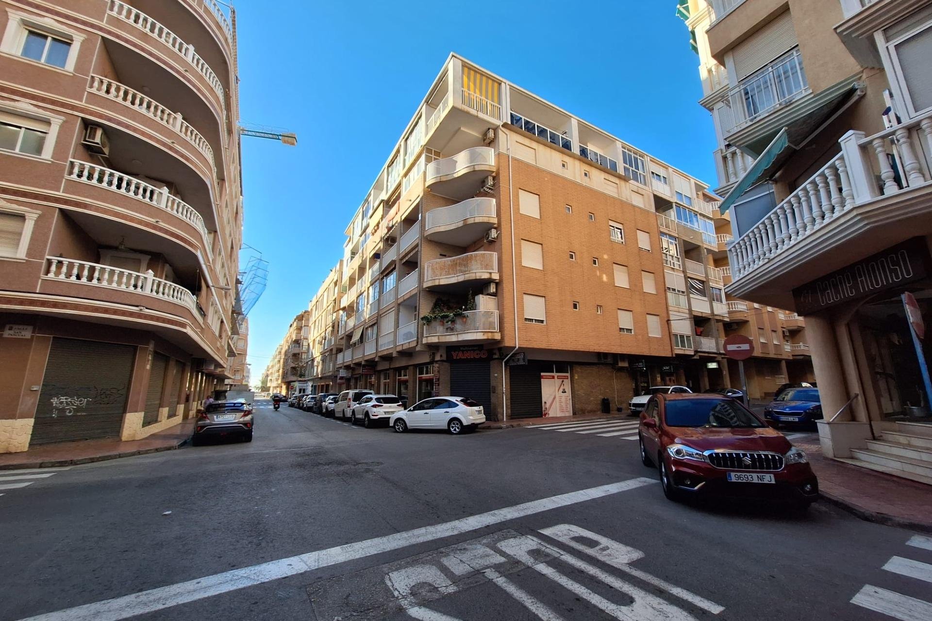 Revente - Appartement -
Torrevieja - Centro