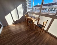 Revente - Appartement -
Torrevieja - Centro