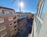 Revente - Appartement -
Torrevieja - Centro