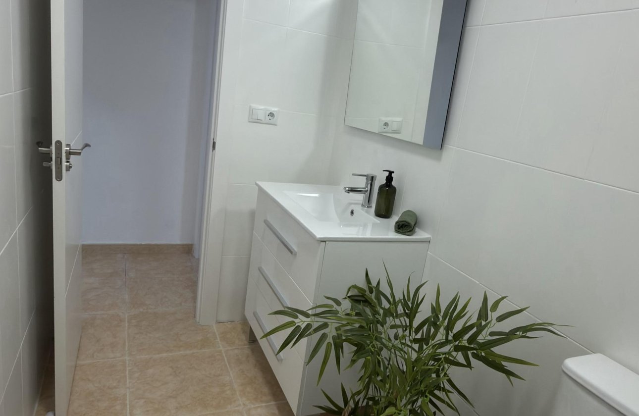 Revente - Appartement -
Torrevieja - Centro