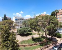 Revente - Appartement -
Torrevieja - Centro