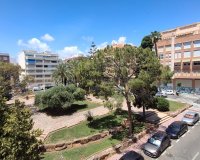 Revente - Appartement -
Torrevieja - Centro