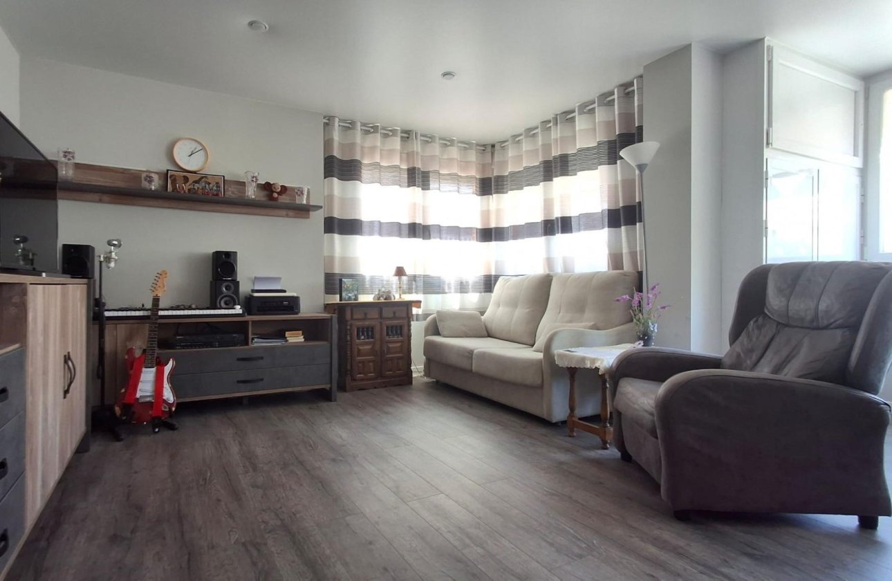 Revente - Appartement -
Torrevieja - Centro