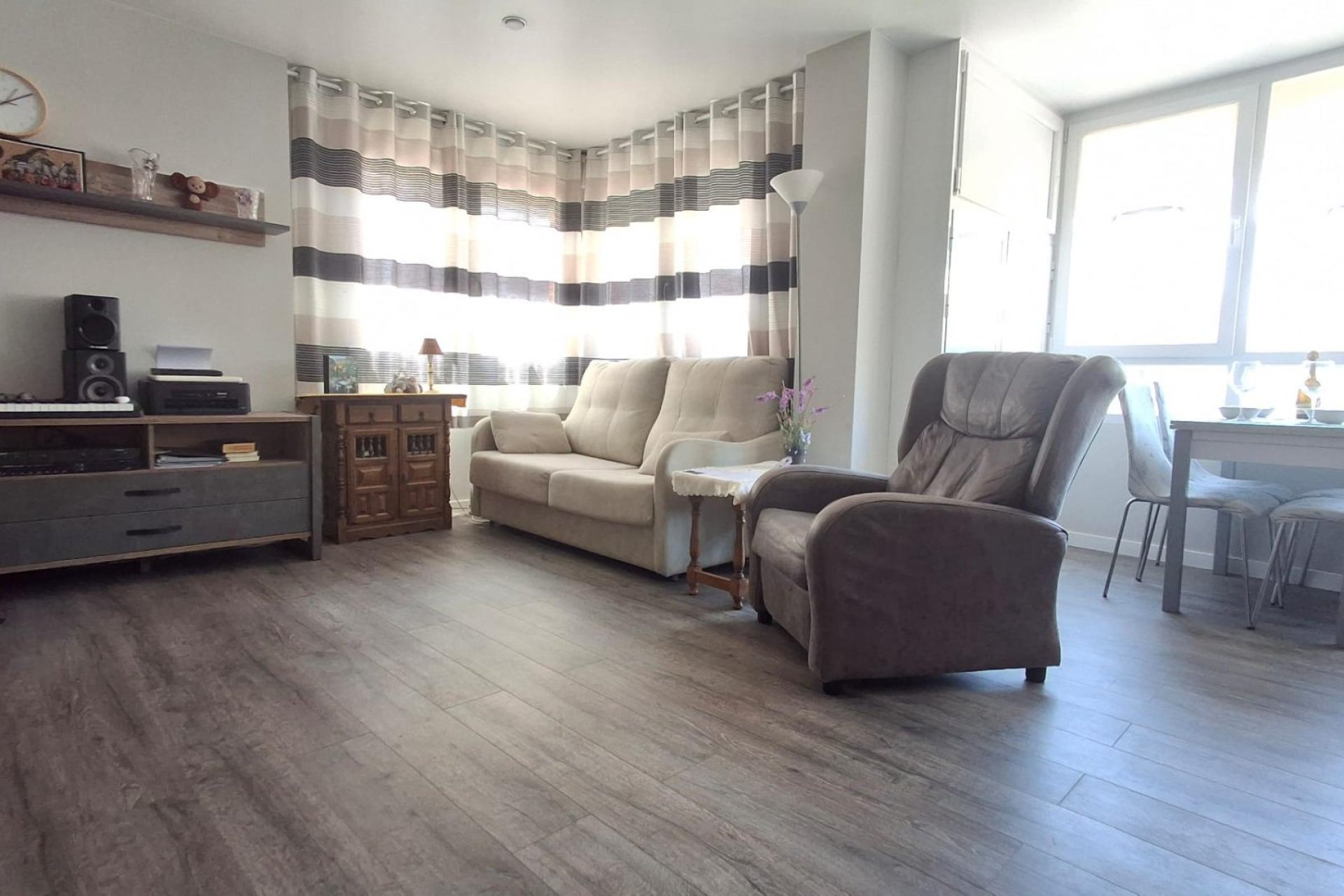 Revente - Appartement -
Torrevieja - Centro