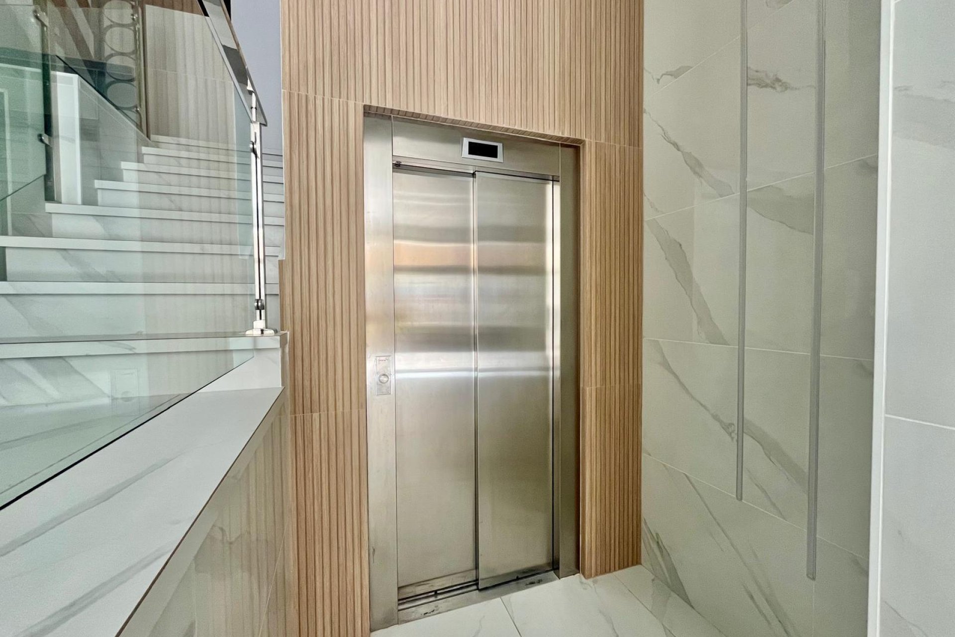 Revente - Appartement -
Torrevieja - Centro
