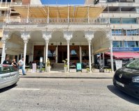 Revente - Appartement -
Torrevieja - Centro
