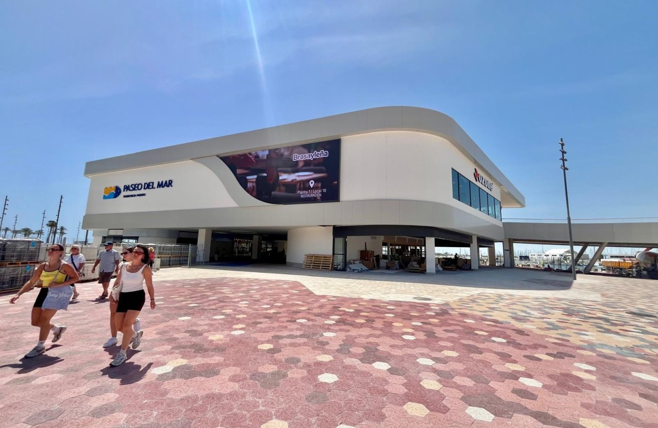 Revente - Appartement -
Torrevieja - Centro