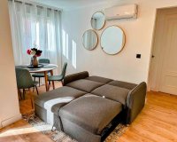 Revente - Appartement -
Torrevieja - Centro