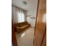 Revente - Appartement -
Torrevieja - Centro