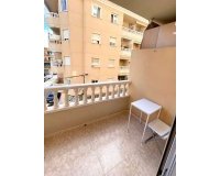 Revente - Appartement -
Torrevieja - Centro