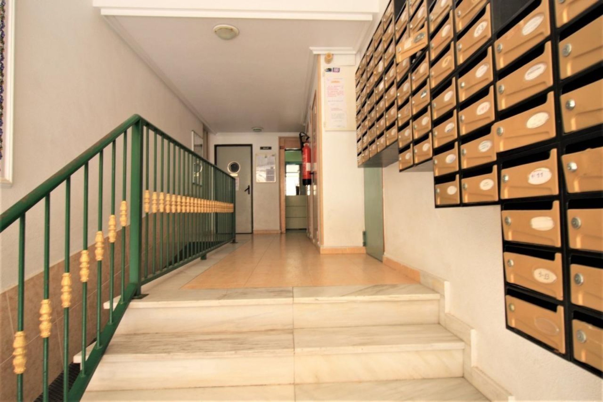 Revente - Appartement -
Torrevieja - Centro