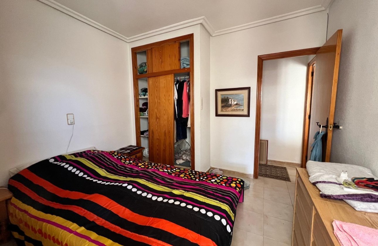 Revente - Appartement -
Torrevieja - Centro