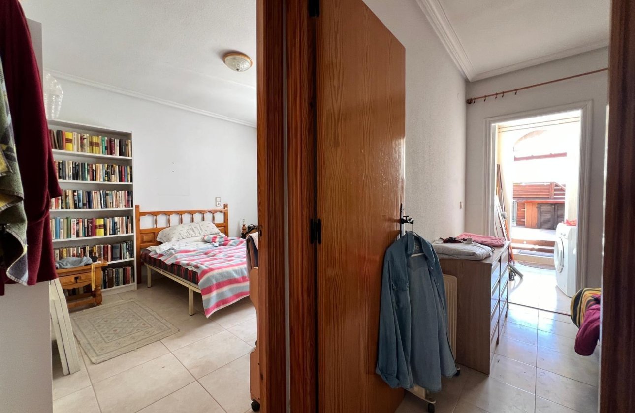 Revente - Appartement -
Torrevieja - Centro
