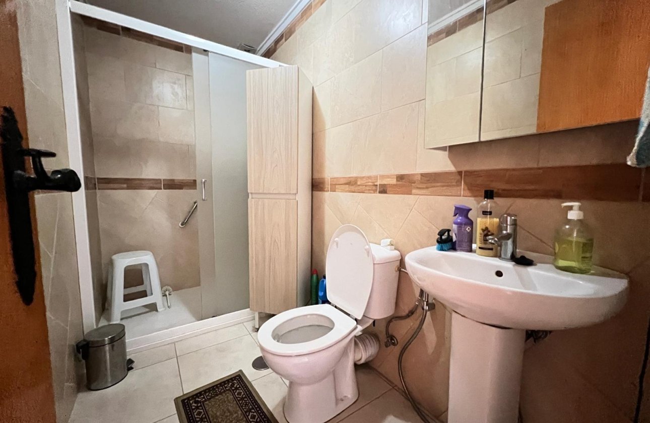 Revente - Appartement -
Torrevieja - Centro