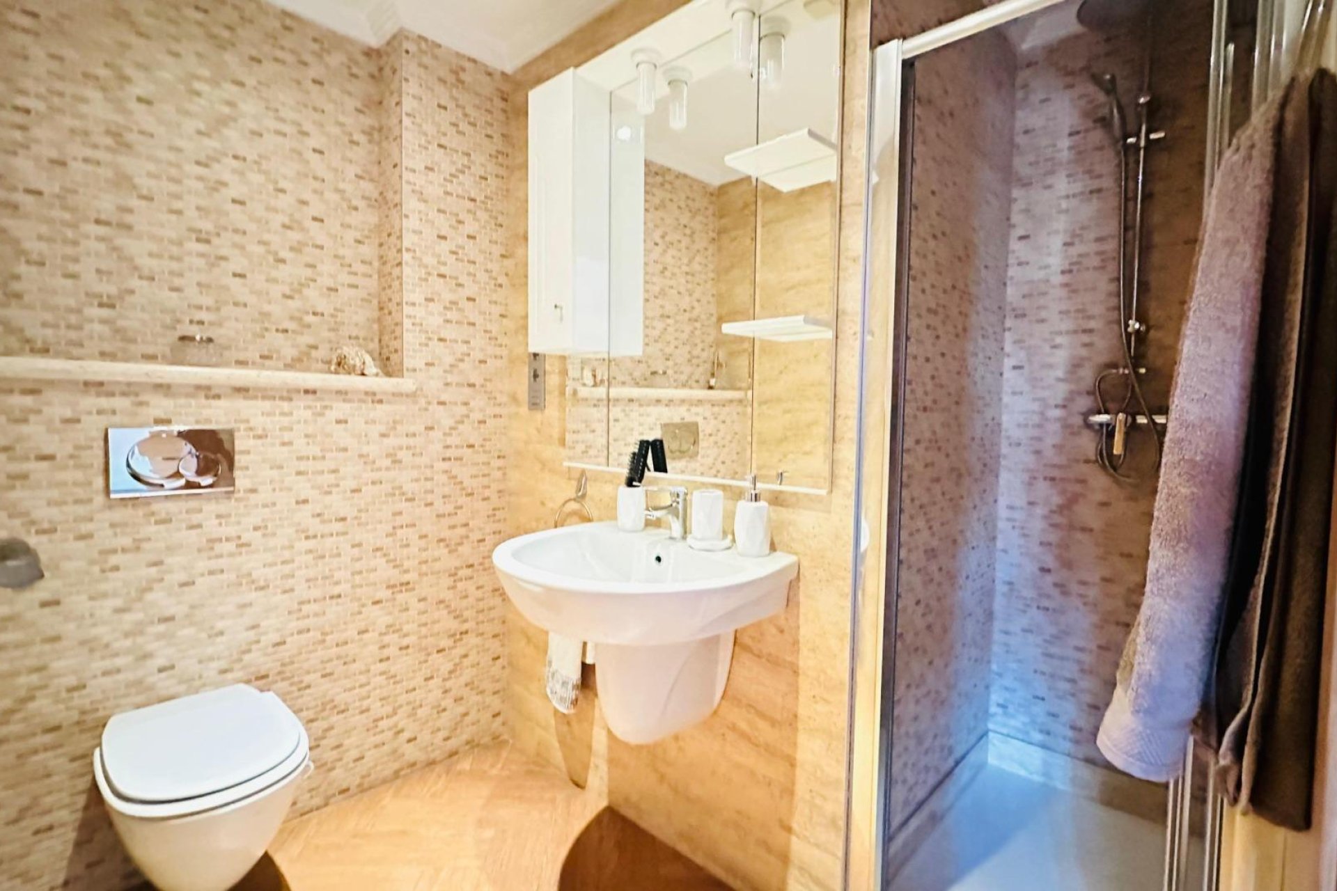 Revente - Appartement -
Torrevieja - Centro