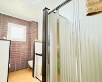 Revente - Appartement -
Torrevieja - Centro