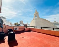 Revente - Appartement -
Torrevieja - Centro