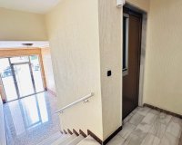 Revente - Appartement -
Torrevieja - Centro