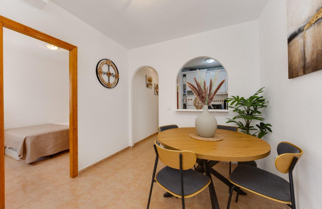 Revente - Appartement -
Torrevieja - Centro