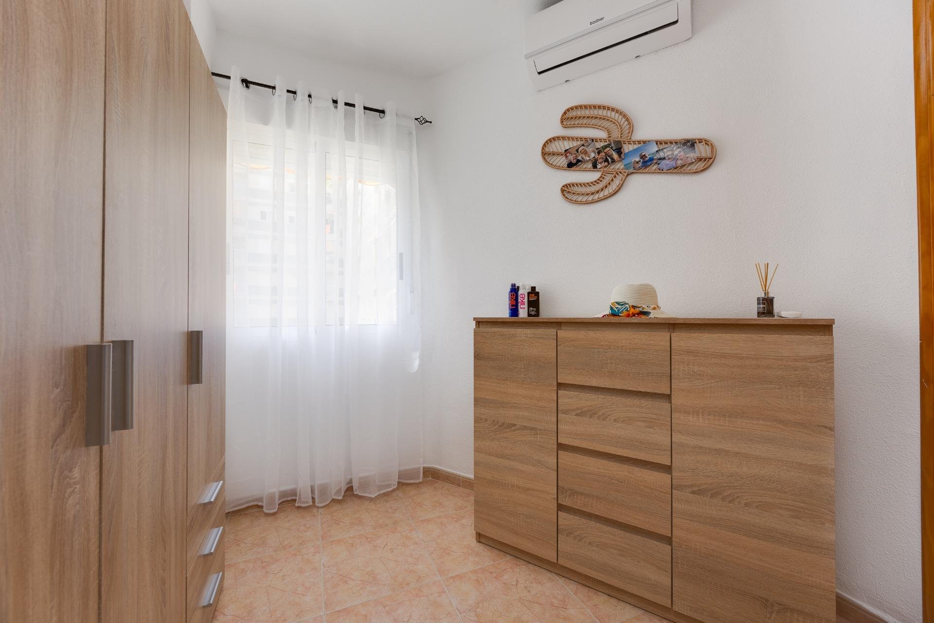 Revente - Appartement -
Torrevieja - Centro