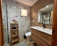 Revente - Appartement -
Torrevieja - Centro