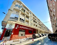 Revente - Appartement -
Torrevieja - Centro