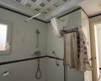 Revente - Appartement -
Torrevieja - Centro