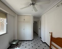 Revente - Appartement -
Torrevieja - Centro