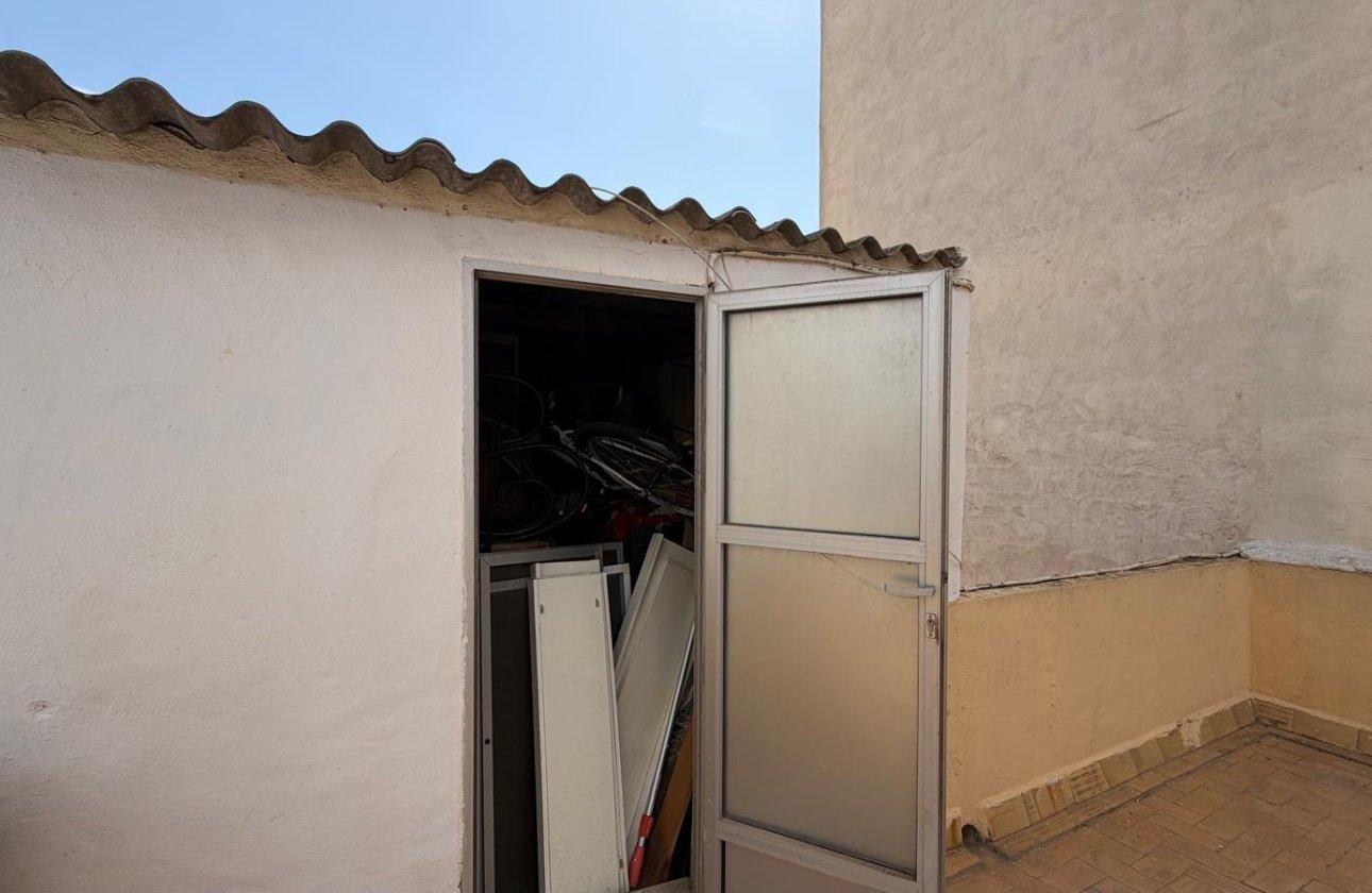 Revente - Appartement -
Torrevieja - Centro