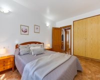 Revente - Appartement -
Torrevieja - Centro