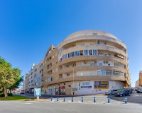 Revente - Appartement -
Torrevieja - Centro