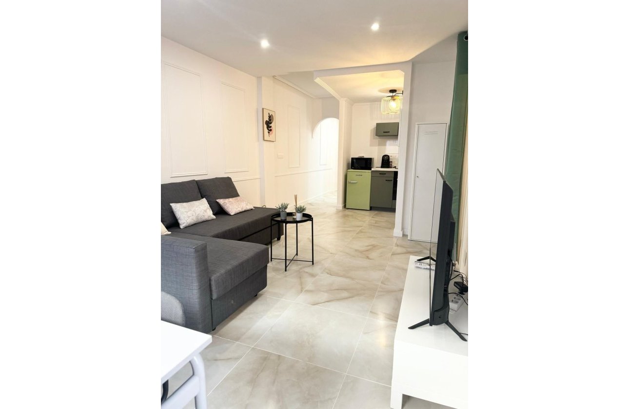 Revente - Appartement -
Torrevieja - Centro