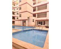Revente - Appartement -
Torrevieja - Centro