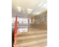 Revente - Appartement -
Torrevieja - Centro