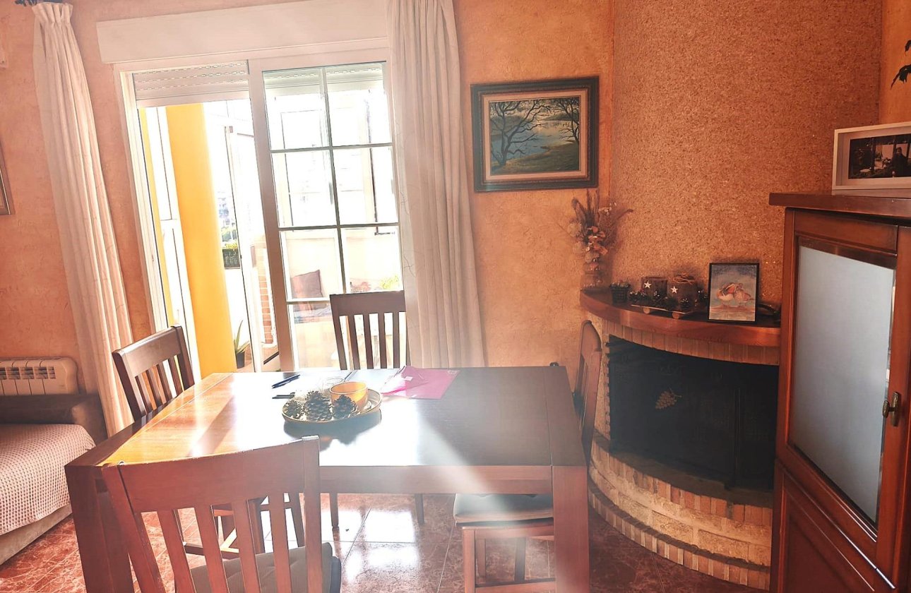 Revente - Appartement -
Torrevieja - Centro