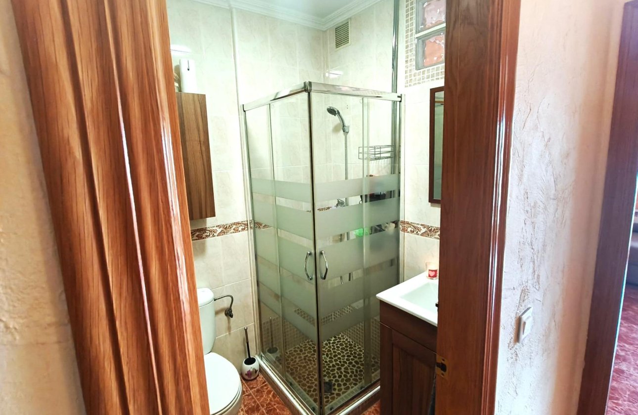 Revente - Appartement -
Torrevieja - Centro