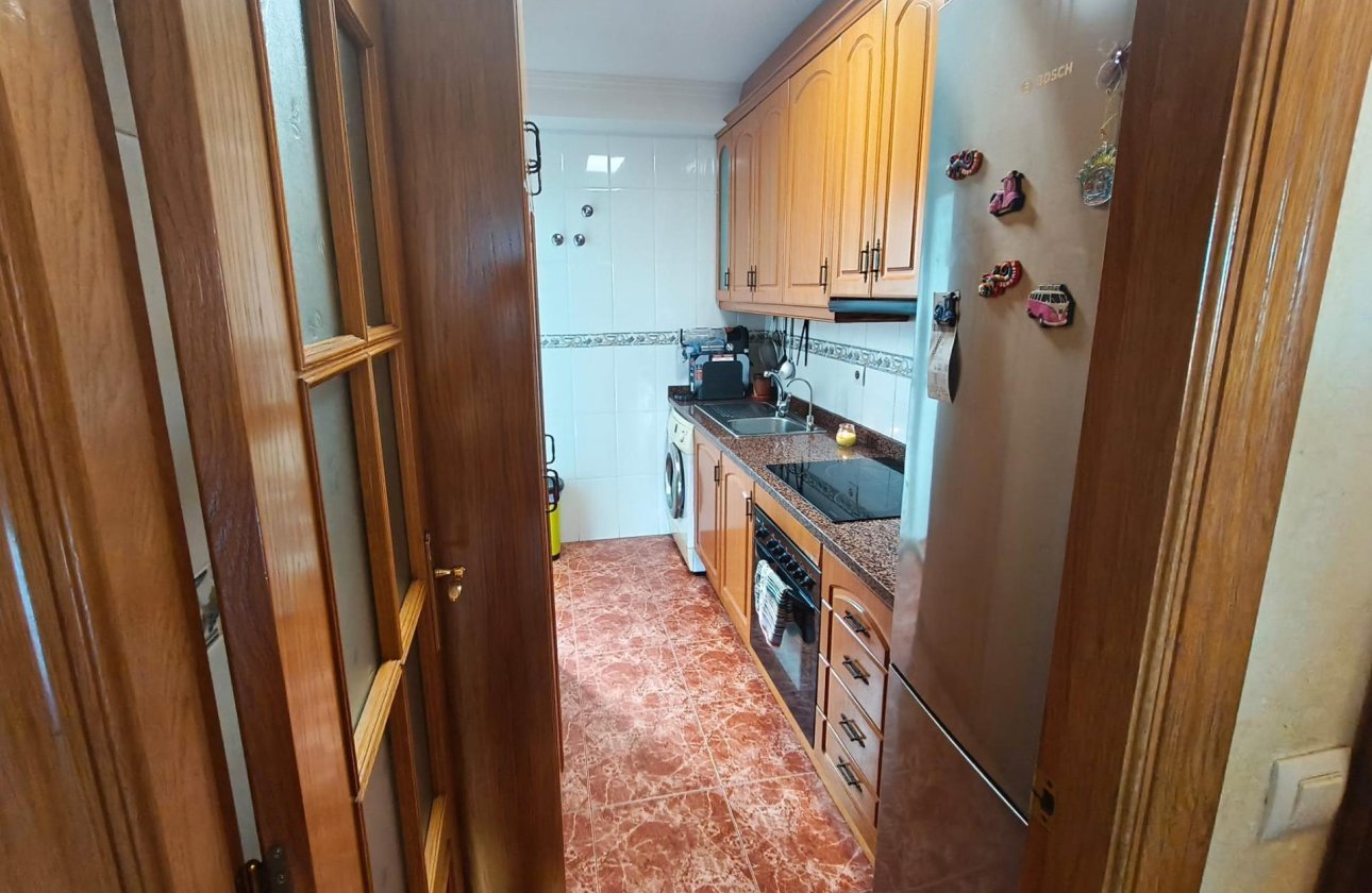 Revente - Appartement -
Torrevieja - Centro