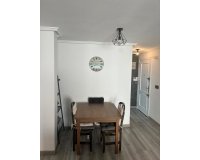 Revente - Appartement -
Torrevieja - Centro