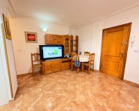 Revente - Appartement -
Torrevieja - Centro