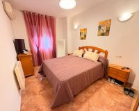 Revente - Appartement -
Torrevieja - Centro
