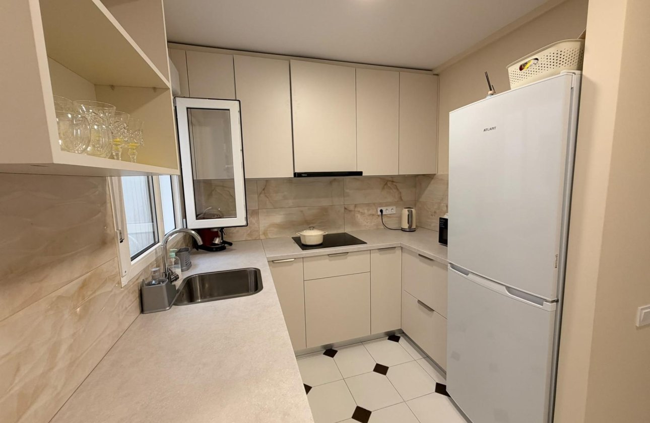 Revente - Appartement -
Torrevieja - Centro