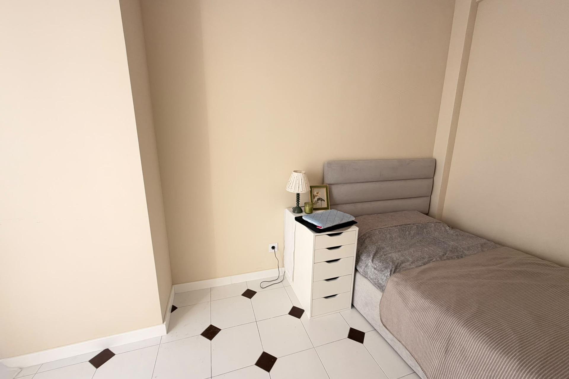 Revente - Appartement -
Torrevieja - Centro