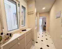 Revente - Appartement -
Torrevieja - Centro