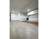 Revente - Appartement -
Torrevieja - Centro