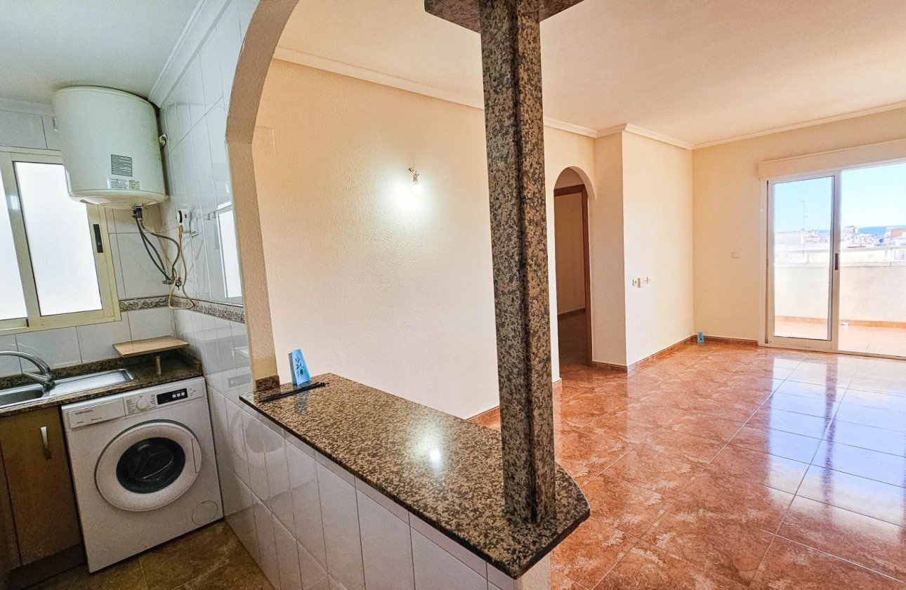 Revente - Appartement -
Torrevieja - Centro