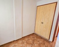 Revente - Appartement -
Torrevieja - Centro