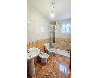Revente - Appartement -
Torrevieja - Centro