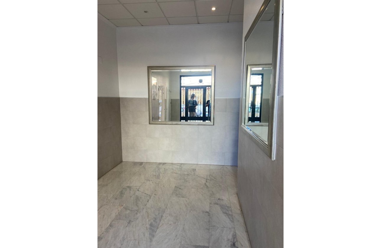 Revente - Appartement -
Torrevieja - Costa Blanca